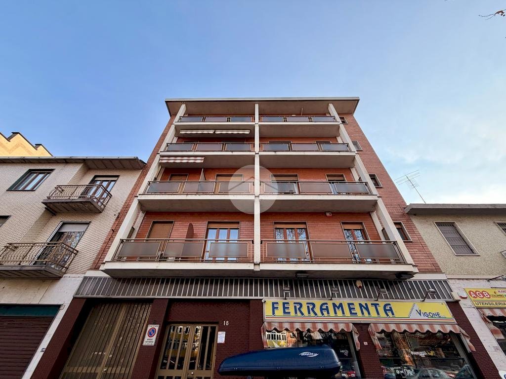 Two-room apartment Via Foglizzo, Torino (neighborhood Lucento) - photo 1