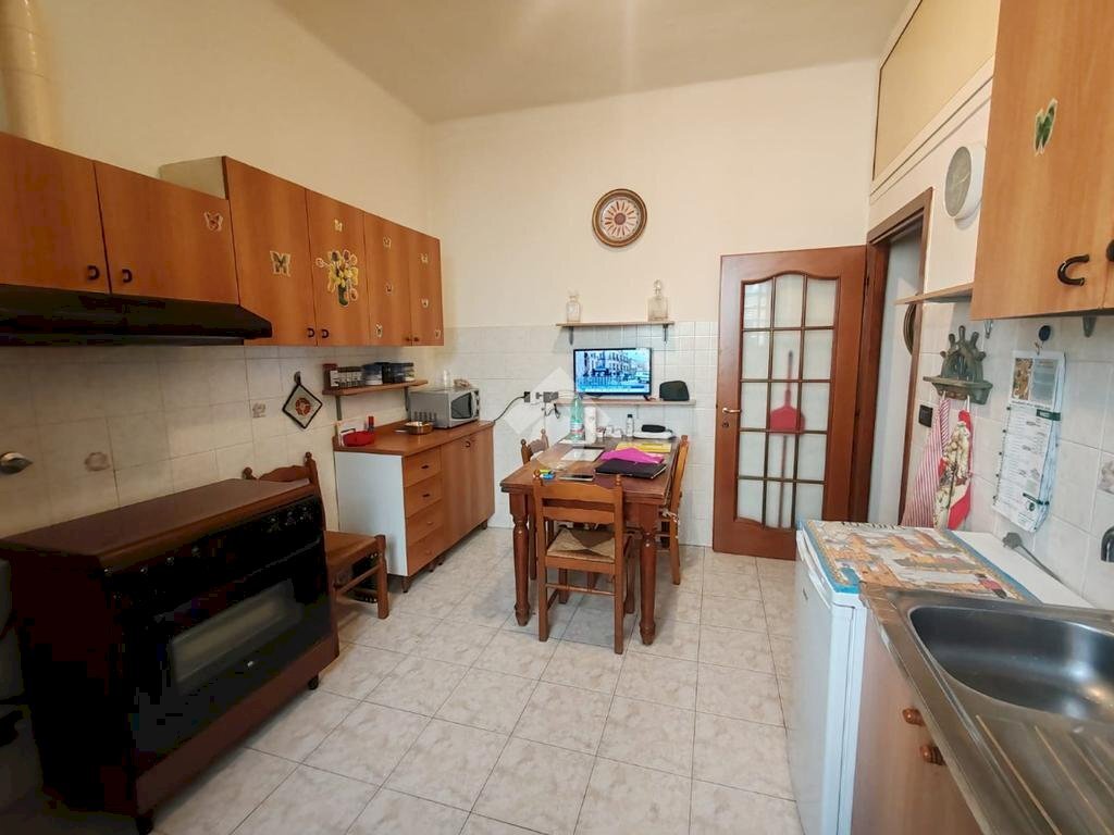 Quadrilocale Via del Campasso, Genova (zona Sampierdarena) - foto 1