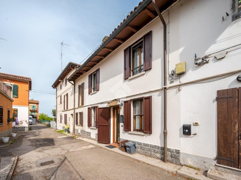 Villa a Schiera Via Marco Emilio Lepido, Bologna (zona Borgo Panigale) - foto 1