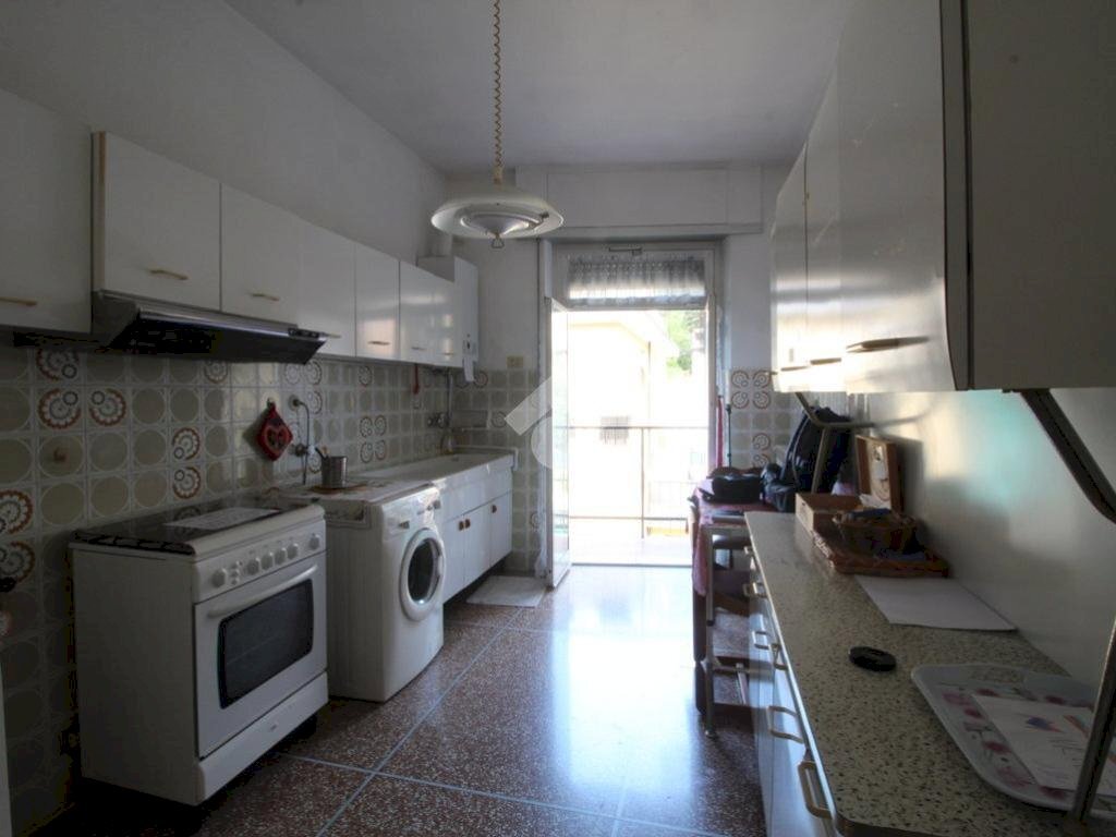 Quadrilocale Via Giulia De Vincenzi, Genova (zona Molassana) - foto 3