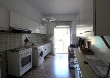 Quadrilocale Via Giulia De Vincenzi, Genova (zona Molassana) - foto 3