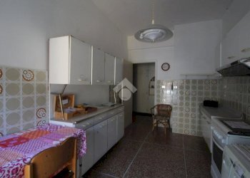 Quadrilocale Via Giulia De Vincenzi, Genova (zona Molassana) - foto 4