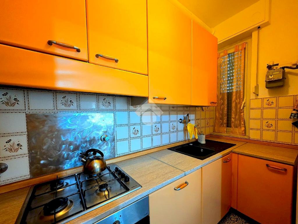 Quadrilocale Via G. Cuneo, Savona (zona Legino) - foto 2