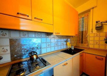 Quadrilocale Via G. Cuneo, Savona (zona Legino) - foto 2