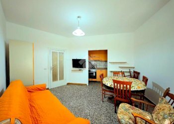 Quadrilocale Via G. Cuneo, Savona (zona Legino) - foto 8