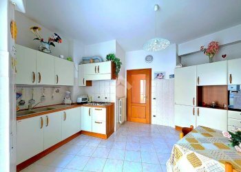 Quadrilocale Via Aleardi, Savona (zona Santa Rita) - foto 11