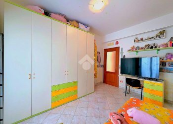 Quadrilocale Via Aleardi, Savona (zona Santa Rita) - foto 31