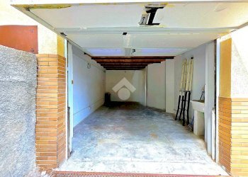 Box Via Mongrifone, Savona (zona Mongrifone) - foto 1