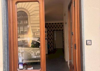 Negozio Via Giovanni Plana, 1, Torino (zona Centro) - foto 2