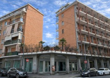 Negozio Via Bibiana, 25, Torino (zona Borgo Vittoria) - foto 1