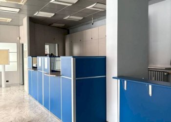 Negozio Via Bibiana, 25, Torino (zona Borgo Vittoria) - foto 4