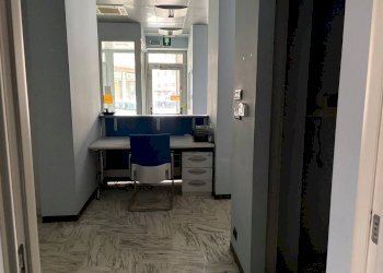 Negozio Via Bibiana, 25, Torino (zona Borgo Vittoria) - foto 16