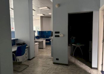 Negozio Via Bibiana, 25, Torino (zona Borgo Vittoria) - foto 17