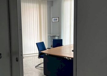 Negozio Via Bibiana, 25, Torino (zona Borgo Vittoria) - foto 30