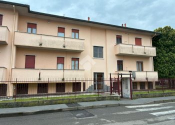 Rustico Via N. Sauro, Corbetta - foto 1