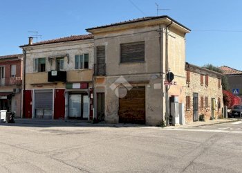 Semi-detached house Via Primo Boccati, Copparo - photo 1
