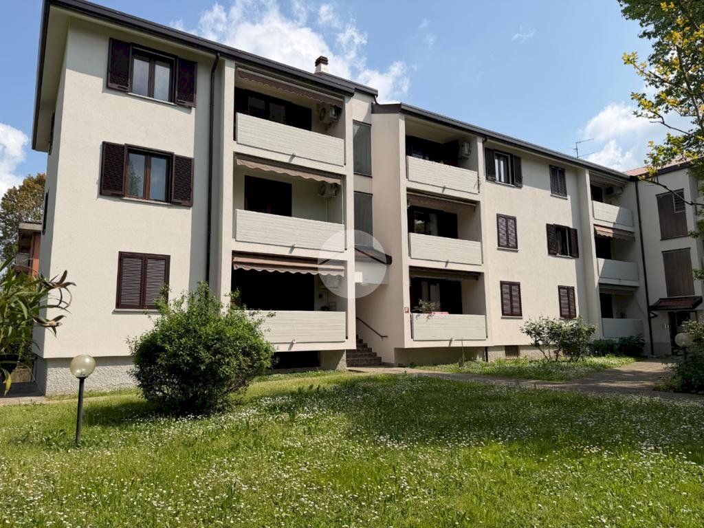 Bilocale Via Don Milani, Pessano con Bornago - foto 1