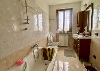 Independent house Via tortona, Sale - photo 13