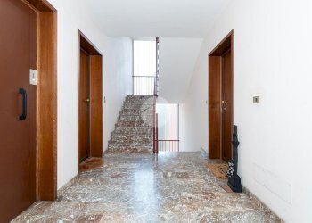 Two-room apartment Via Collegno, Alpignano - photo 22