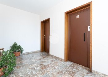 Two-room apartment Via Collegno, Alpignano - photo 23