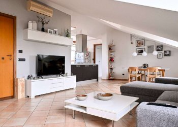 Three-room apartment Monza (neighborhood Libertà) - photo 2