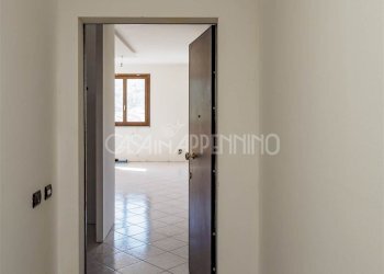 Four-room apartment Toano - photo 3