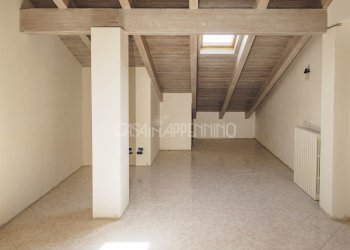Four-room apartment Toano - photo 25