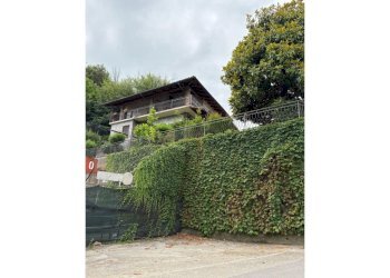 Casa indipendente Tonco - foto 1