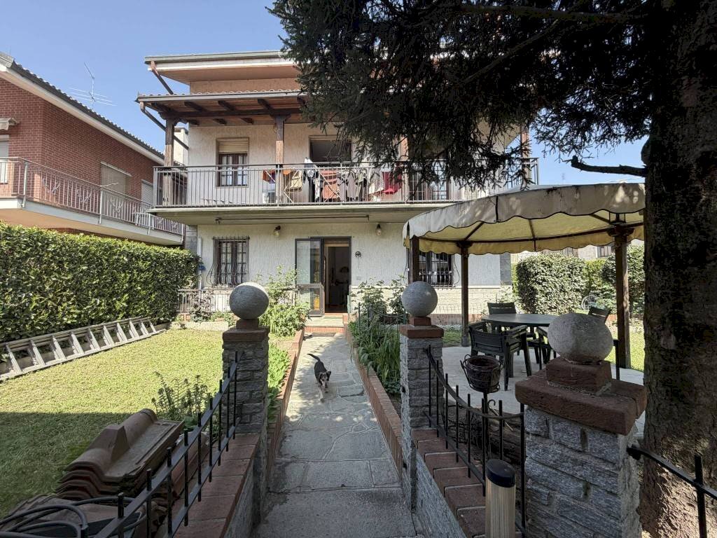Villa Torino (zona Bertolla) - foto 1