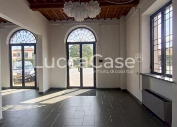 Locale Commerciale Lucca - foto 2