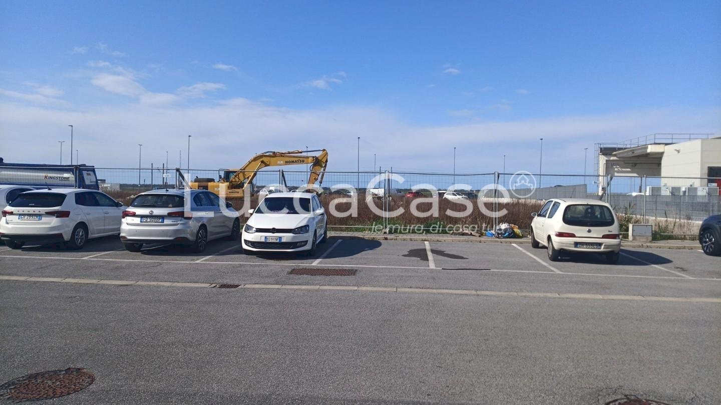 Capannone Ospedaletto - foto 1