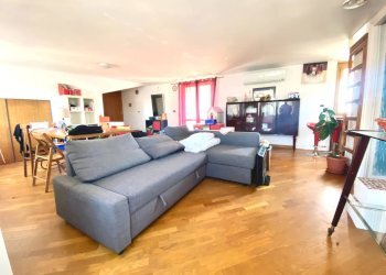 Foto 5 - Attico Via San Martino
 
64, Monterotondo - foto 5