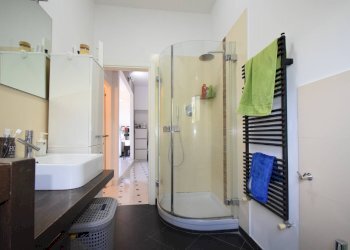 BAGNO - Appartamento Via Pasquale Berghini
 
48, Genova - foto 9