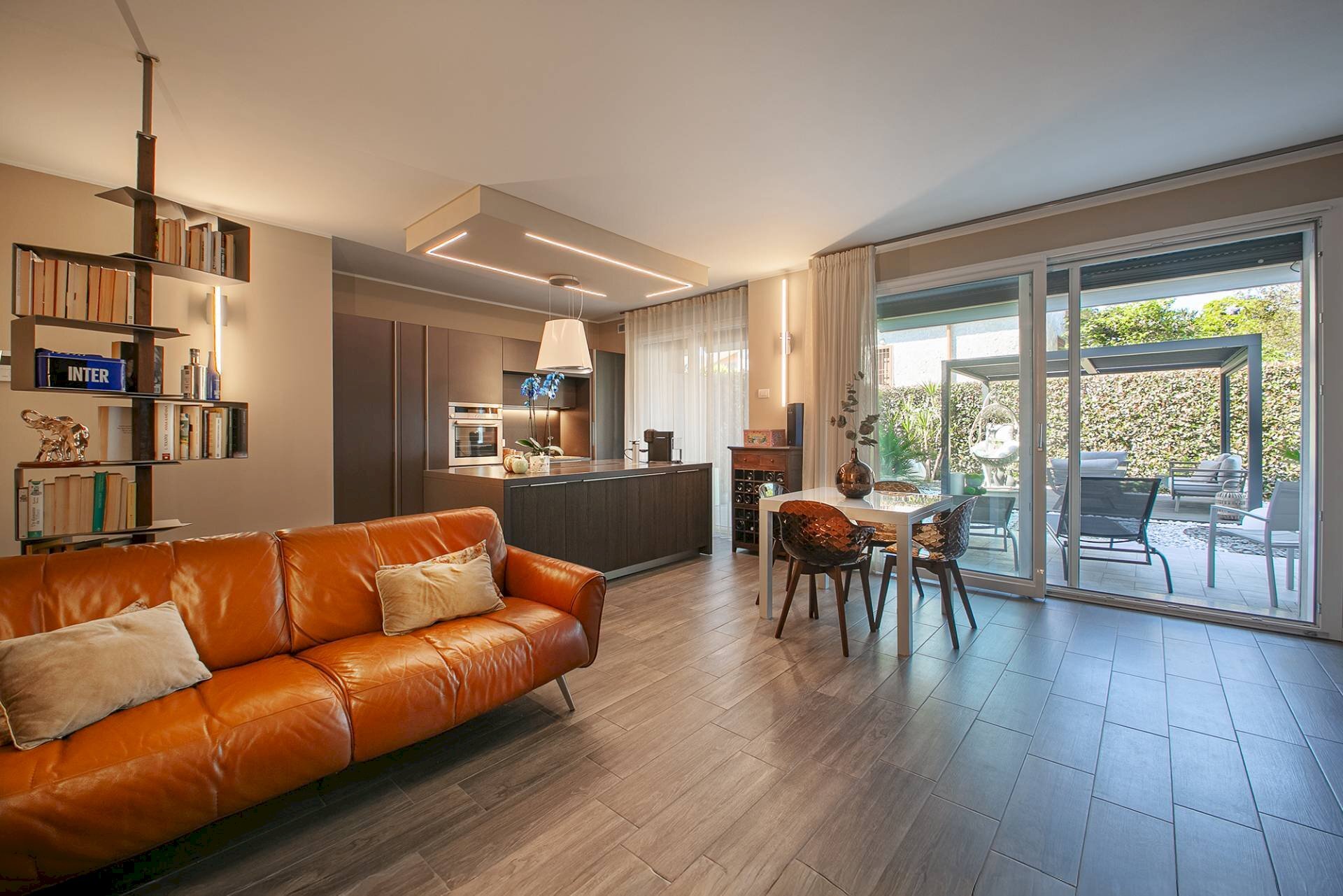 Foto 3 - Trilocale Via Adamello
 
12, Carugate - foto 3