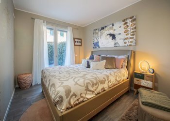 Foto 12 - Trilocale Via Adamello
 
12, Carugate - foto 12