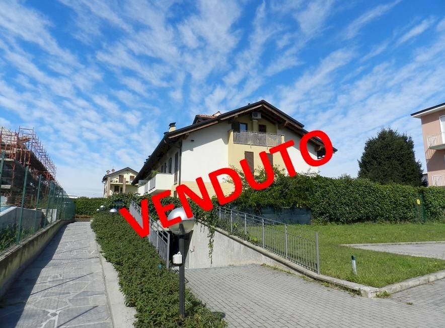 Foto 1 - Monolocale Via Torino
 
4, Bernareggio - foto 1