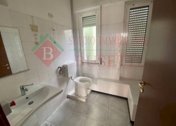 Foto 6 - Locale Commerciale via Dante Alighieri
 
26, Cerro Maggiore - foto 6