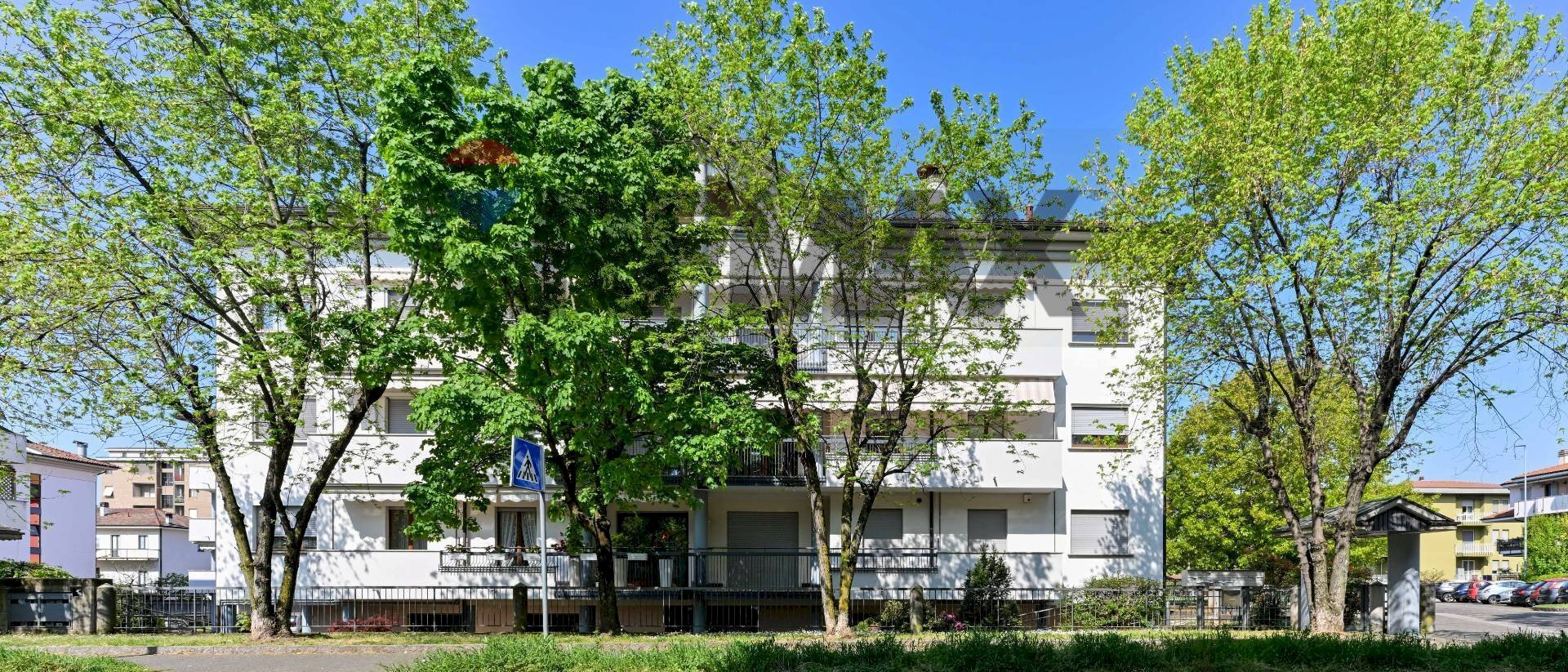 Edificio all\'aperto - Quadrilocale via europa
 
250 a, Cassano d'Adda - foto 1