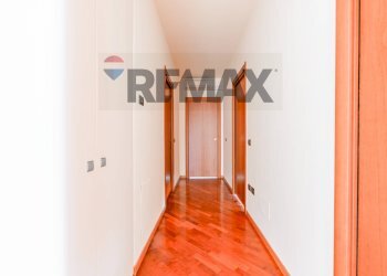 Hall / corridoio - Quadrilocale via europa
 
250 a, Cassano d'Adda - foto 9