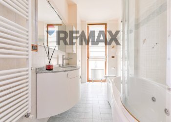 Bagno - Quadrilocale via europa
 
250 a, Cassano d'Adda - foto 15