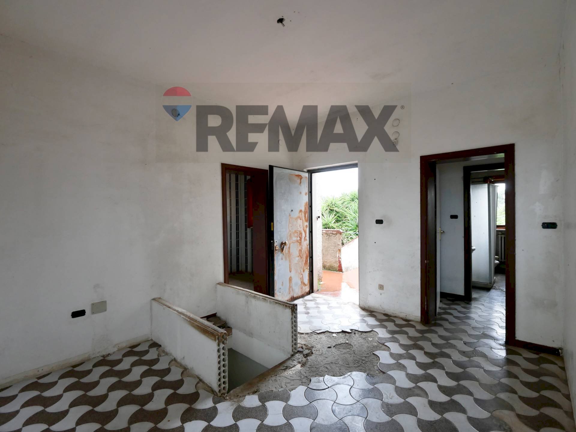 Stanza vuota - Villa Strada Porticello
 
1, Bari - foto 3