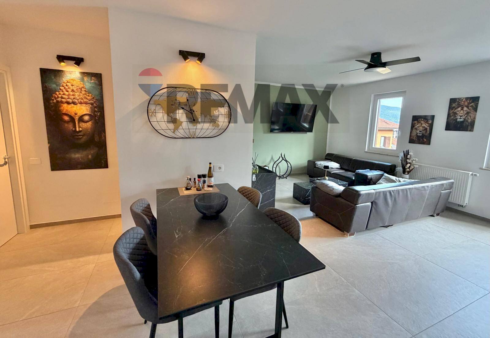 Sala da pranzo - Appartamento Via Castello
 
84, Porto Valtravaglia - foto 1