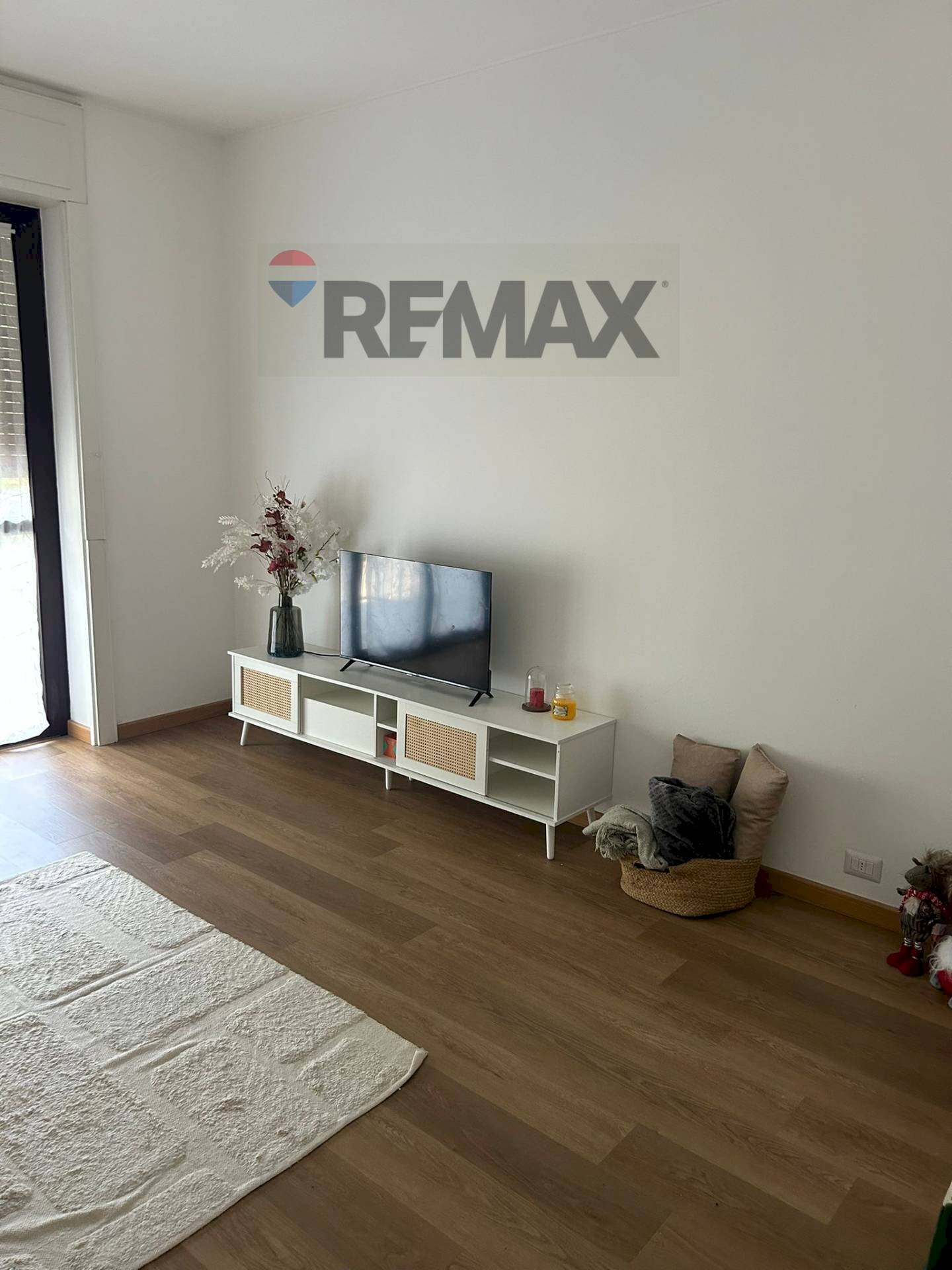 Soggiorno - Two-room apartment VIA SABOTINO
 
9, Varese - photo 3