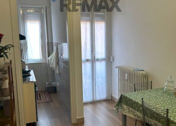 Sala da pranzo - Two-room apartment VIA SABOTINO
 
9, Varese - photo 6