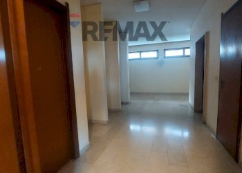 Hall / corridoio - Bilocale VIA VALVERDE
 
13, Varese - foto 20