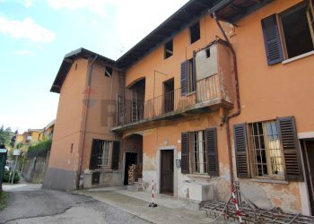 Casa all\'aperto - Casa semi indipendente Via Trieste
 
5, Buguggiate - foto 3