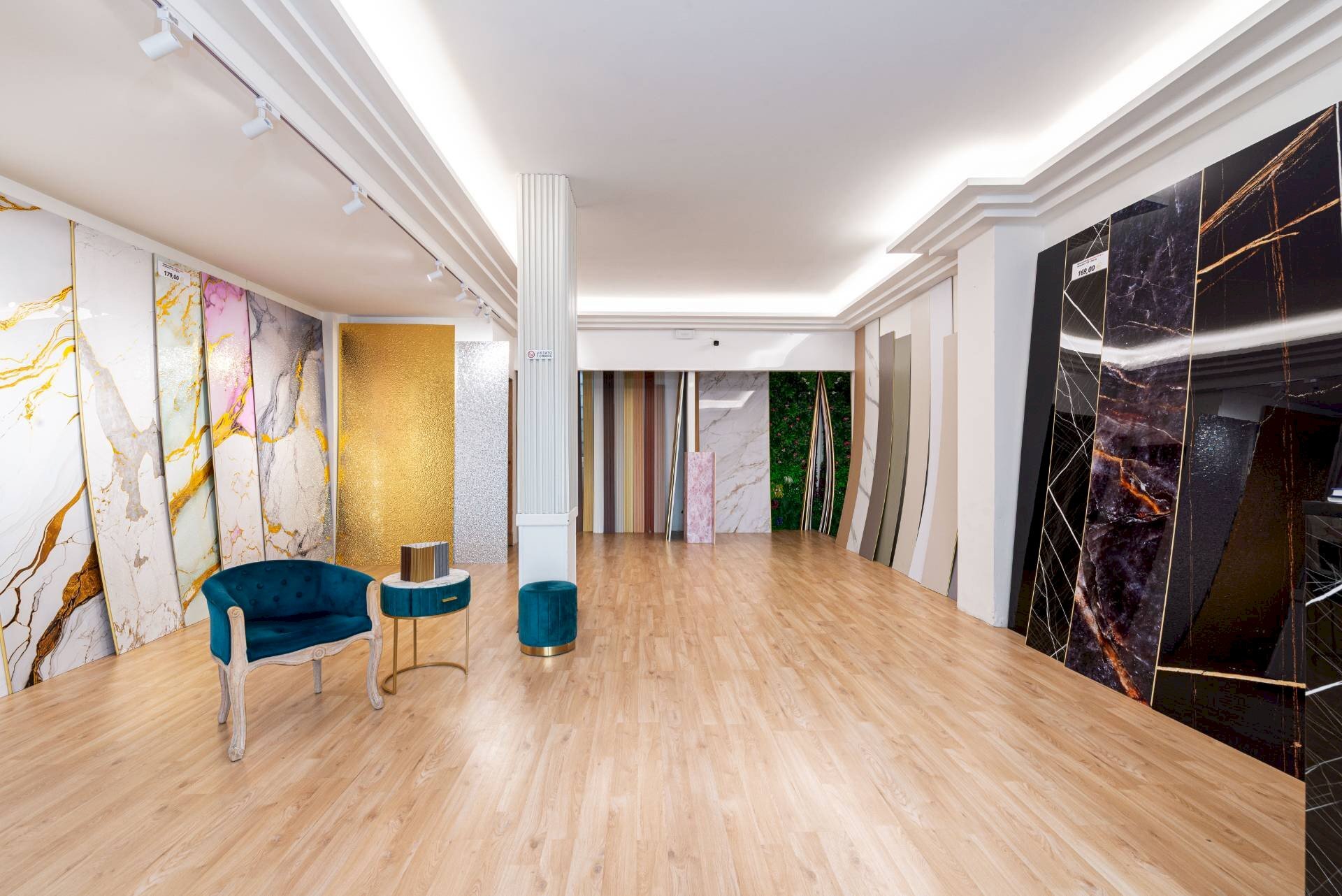 Hall / corridoio - Negozio Via Cornelia
66, Roma - foto 2