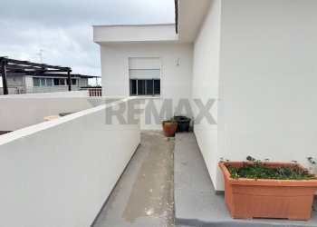 Balcone - Attico Via Finocchiari
 
175, Aci Catena - foto 15