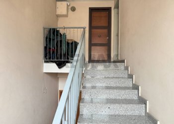 Scale - Attico Via Finocchiari
 
175, Aci Catena - foto 19