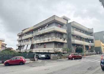 Edificio all\'aperto - Attico Via Finocchiari
 
175, Aci Catena - foto 22